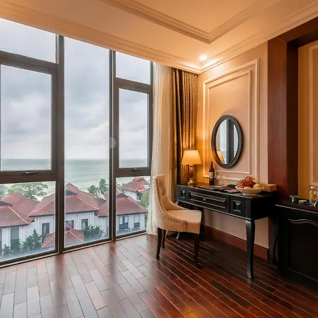 Mira Boutique Hotel Quy Nhon Exterior photo
